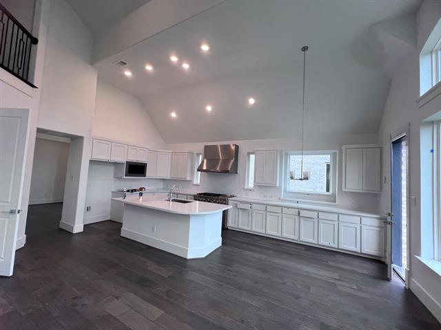 Building Photo - 4878 Limousine Ln