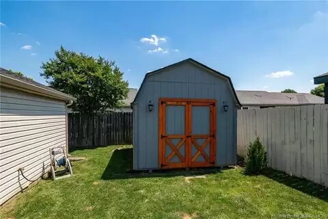 Building Photo - 3416 Alvin Dr