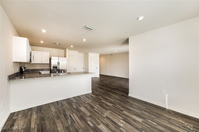 Building Photo - 3803 NW 45th Terrace
