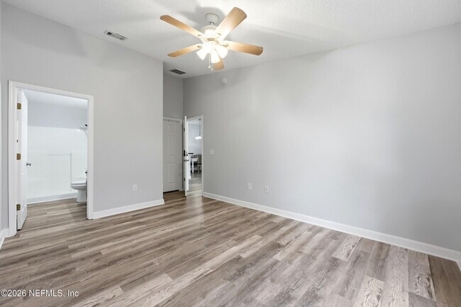 Building Photo - 13835 Herons Landing Way