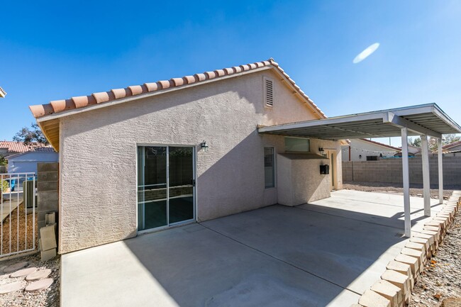 Building Photo - This charming single-story home