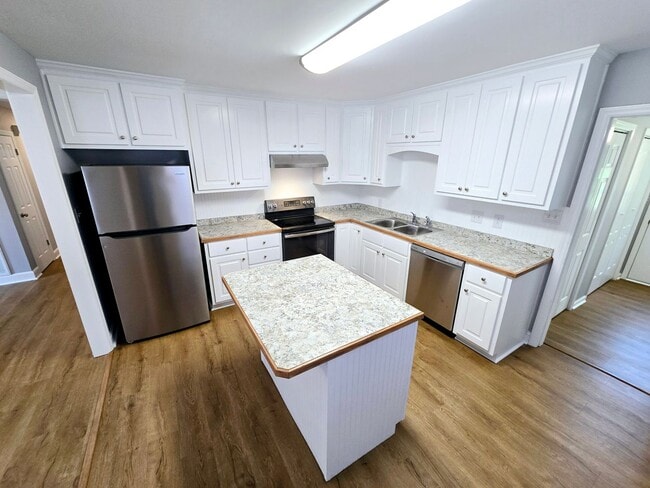 Building Photo - For Rent – Updated 3 Bedroom, 2 Bath Brick...
