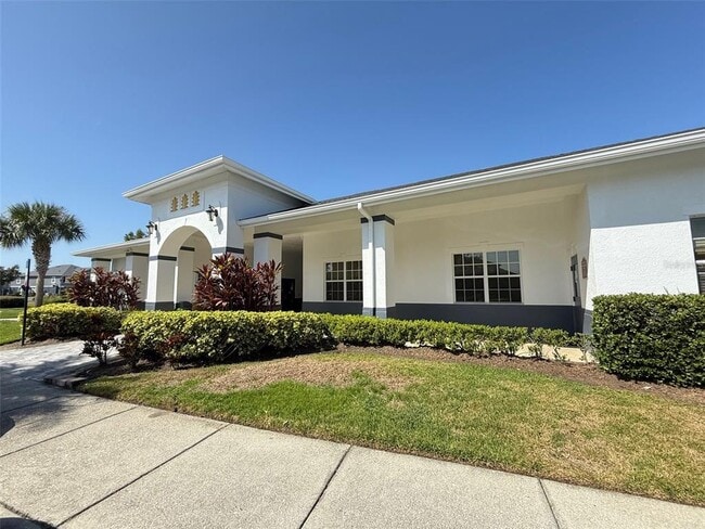 Building Photo - 6512 S Goldenrod Rd