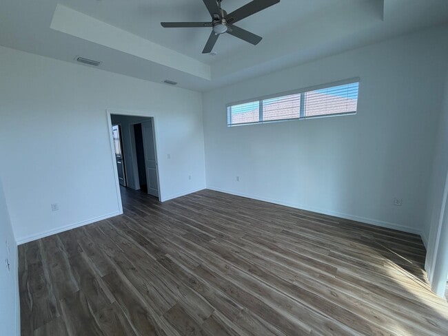 Building Photo - 18418 Wintergarden Ave