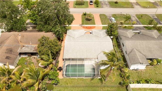 Building Photo - 8970 Johnson St