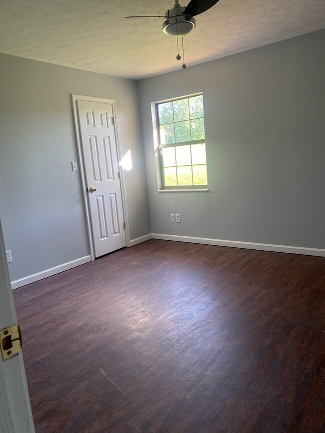 Building Photo - 2062 Kidwell Ridge Rd