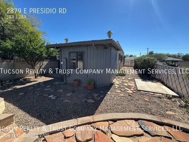 Building Photo - 2879 E Presidio Rd