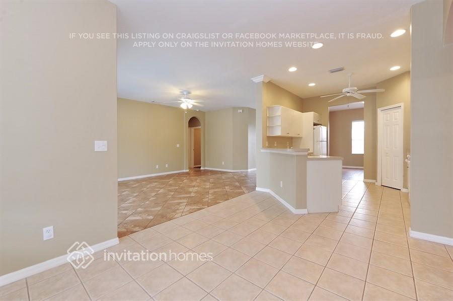 Building Photo - 2169 Palm Ct