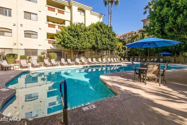 Building Photo - 5104 N 32nd St