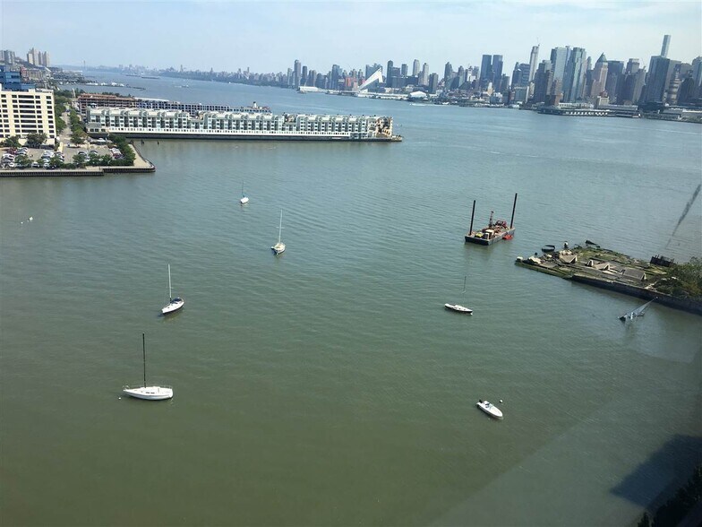 Building Photo - 1500 Washington St