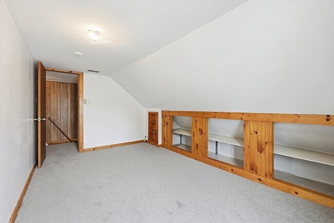Building Photo - 36 Albion St