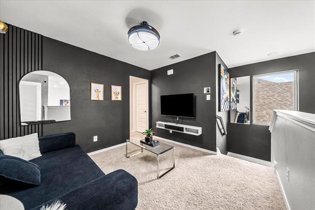 Building Photo - 1908 Twisted Tree Ln