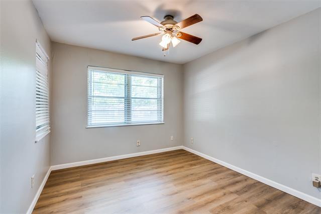 Building Photo - 1703 Raydon Dr