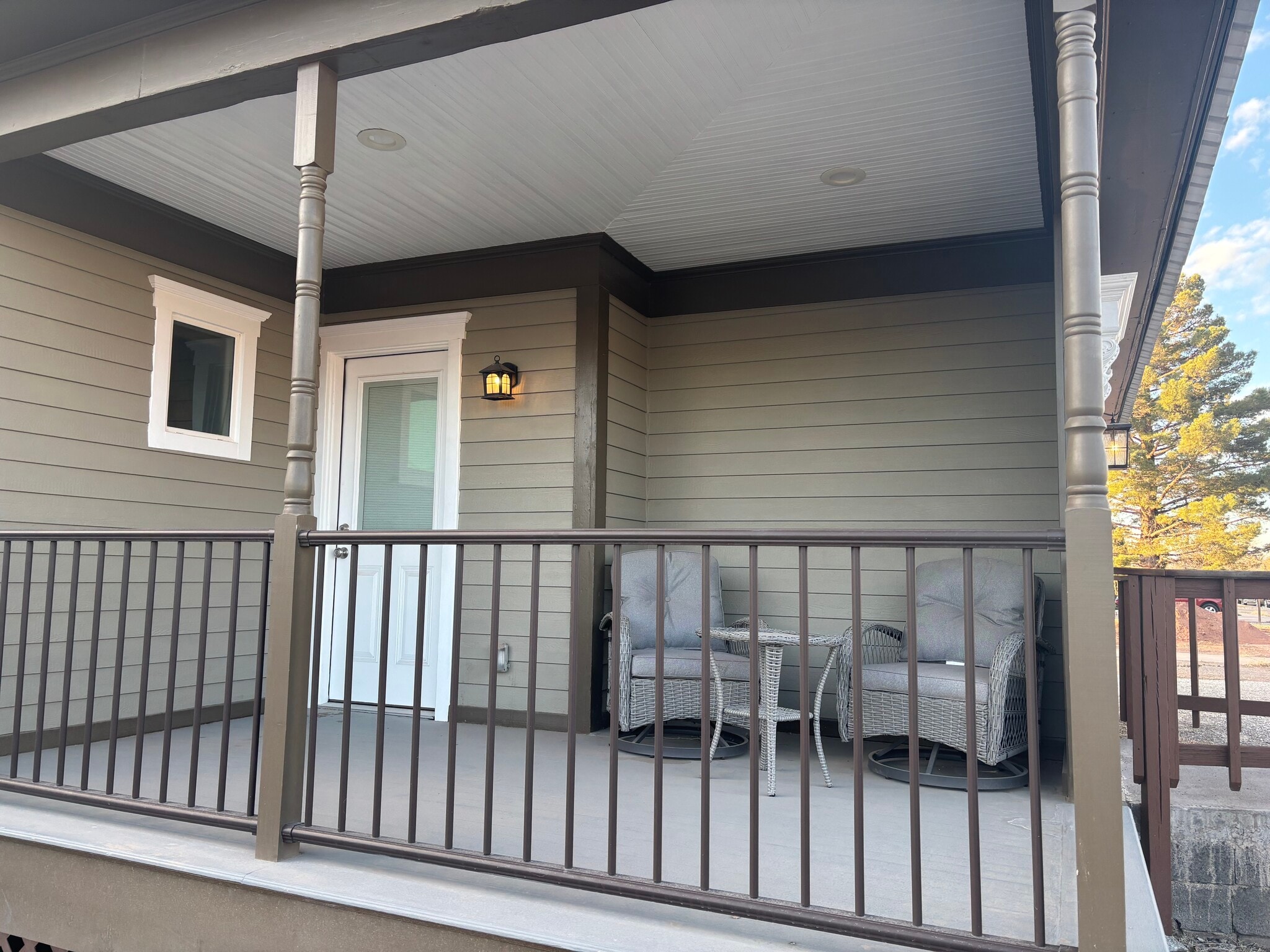 Building Photo - 1309 Michigan Ave