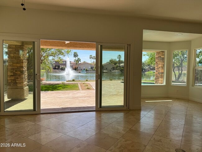 Building Photo - 3339 E Tanglewood Dr