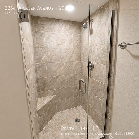 Building Photo - 2264 Winkler Ave