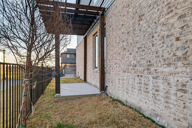 Building Photo - 8901 Lowell St