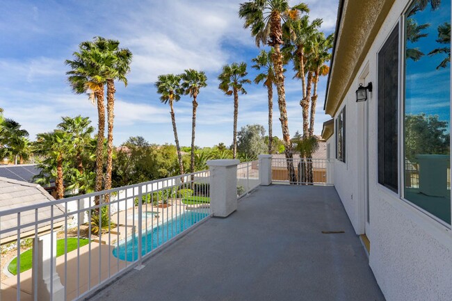 Building Photo - Stunning 6 Bedroom Home With Casita Pool H...
