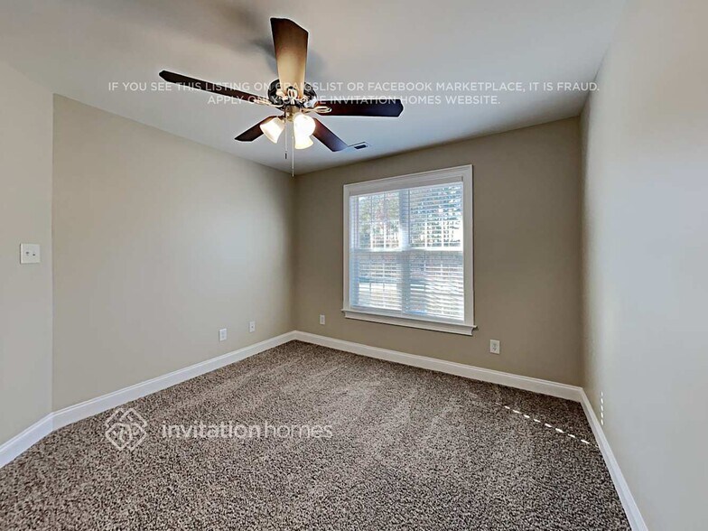 Building Photo - 48 Bergamont Cir