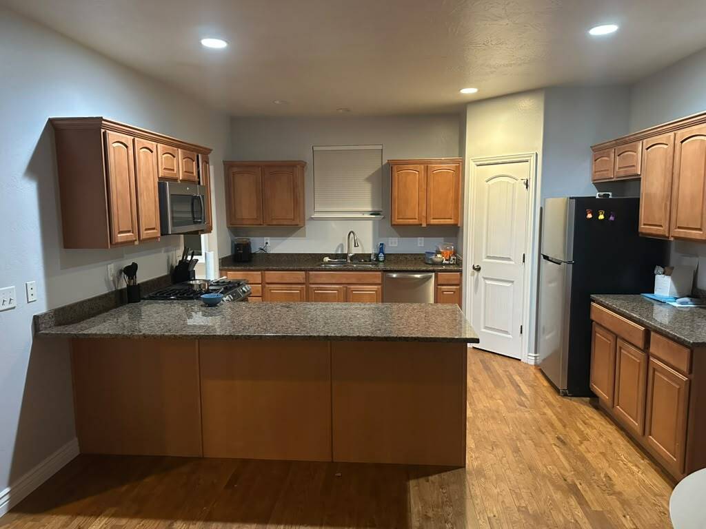 Building Photo - 5286 N Fox Hunters Loop