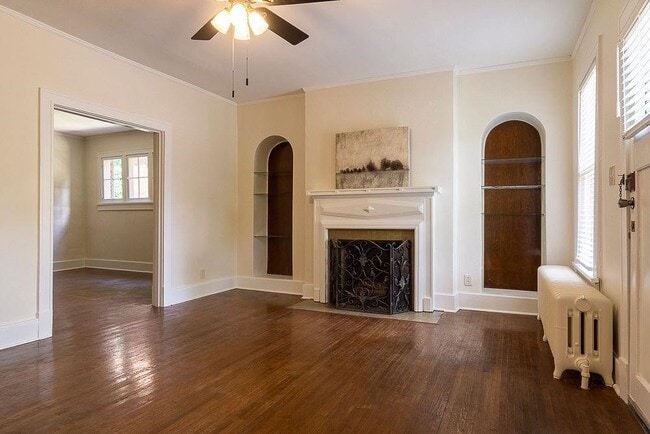 Building Photo - 343 N McLean Blvd