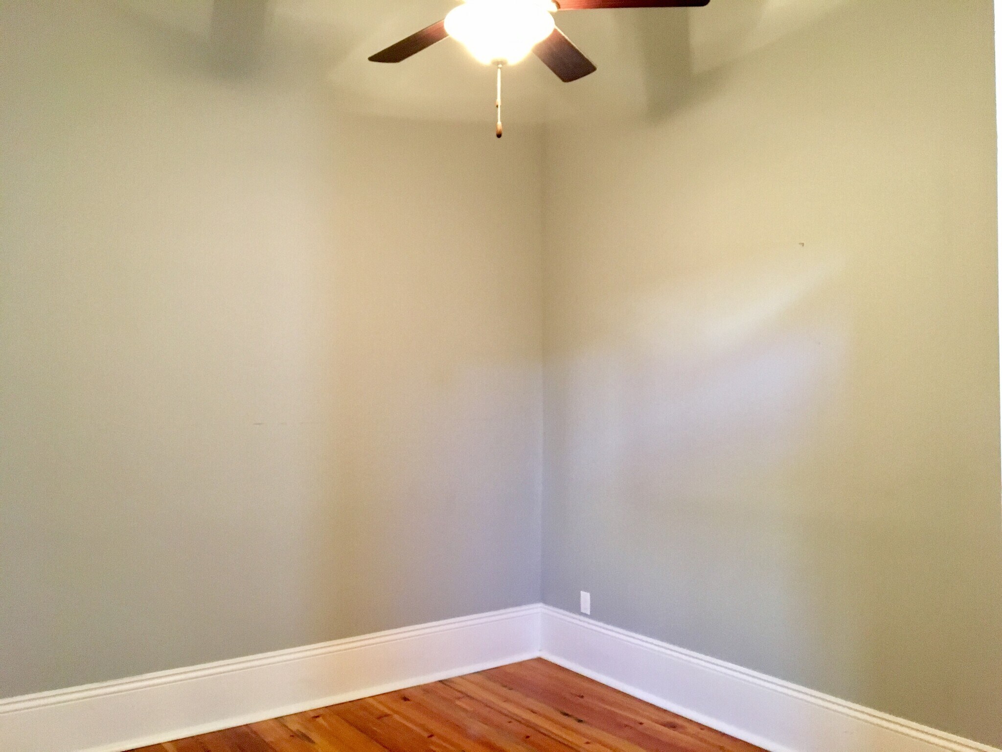 Bedroom #1 - 624 1st St