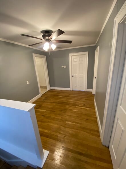 Building Photo - 89 North Dr