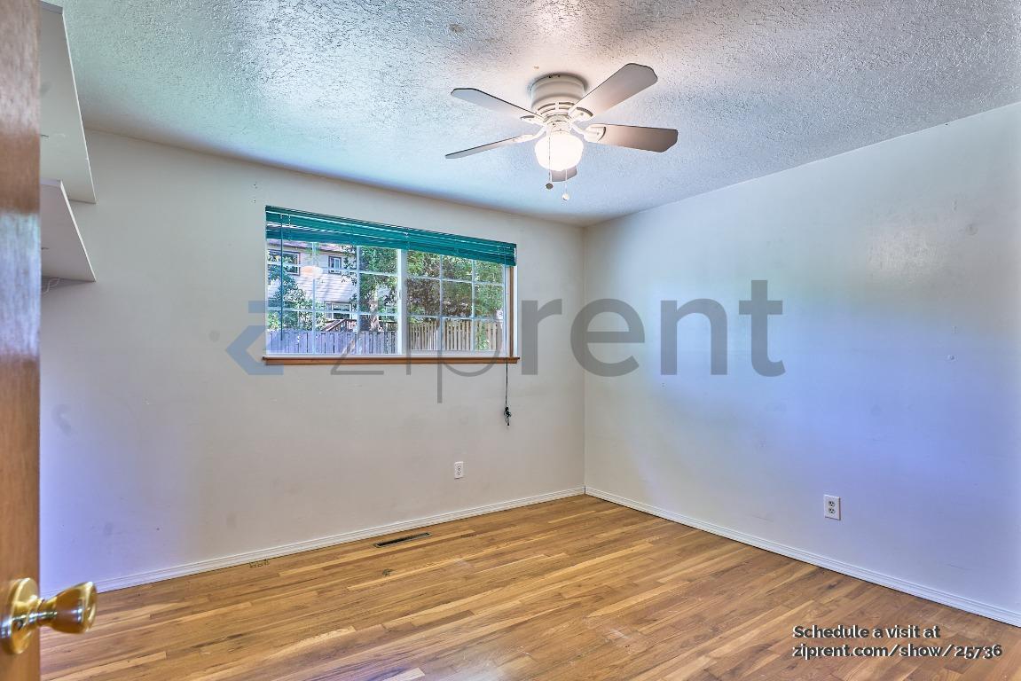 Building Photo - 13426 SW 61st Ave