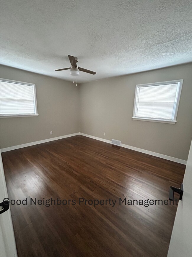 Bedroom 2 - 3143 S Martinson Ave