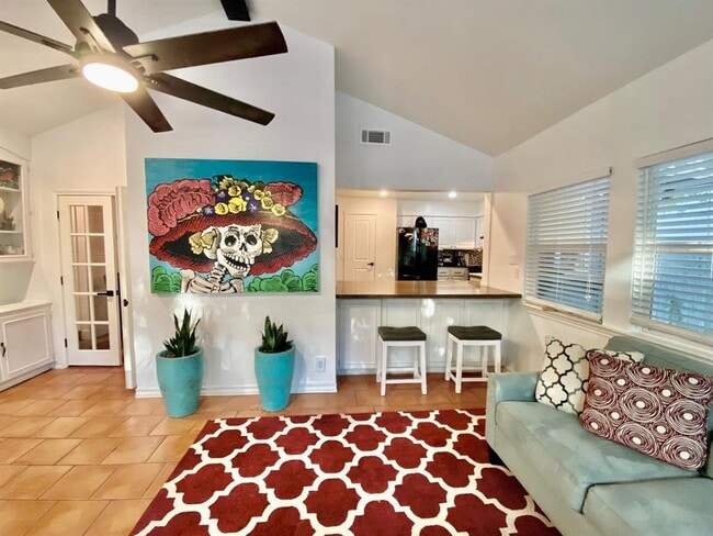 Building Photo - 7302 Shadywood Dr