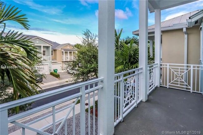 Building Photo - 7406 NW 108th Path