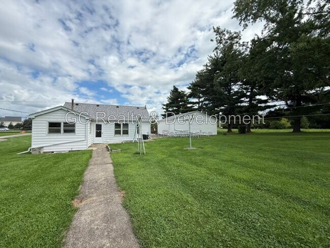 Building Photo - 33W249 Butterfield Rd
