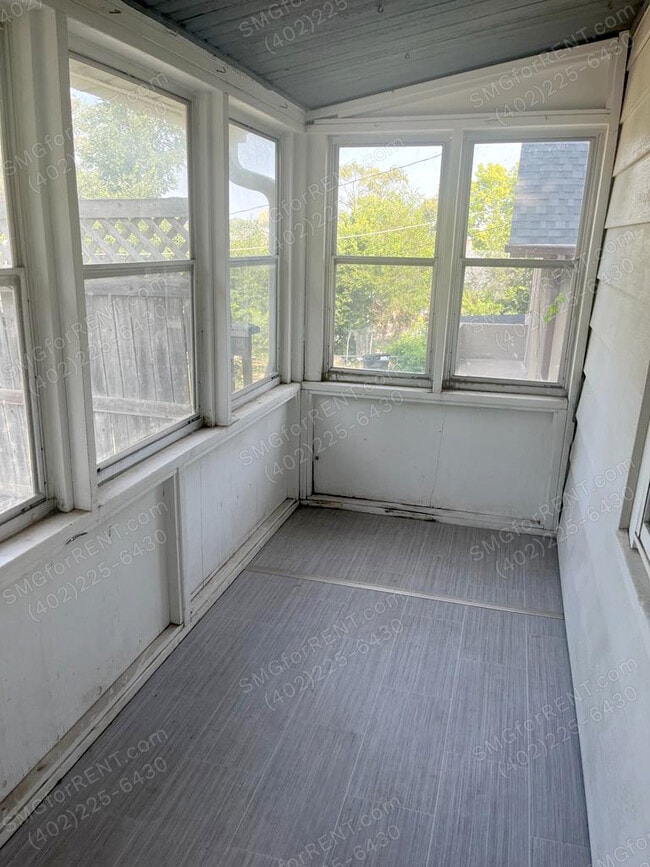 Building Photo - 2730 S 26th St