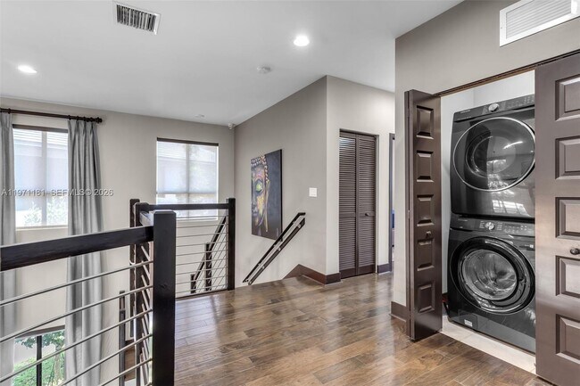 Building Photo - 16184 SW 136 Way