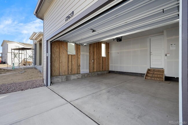 Building Photo - 12659 Enclave Scenic Dr