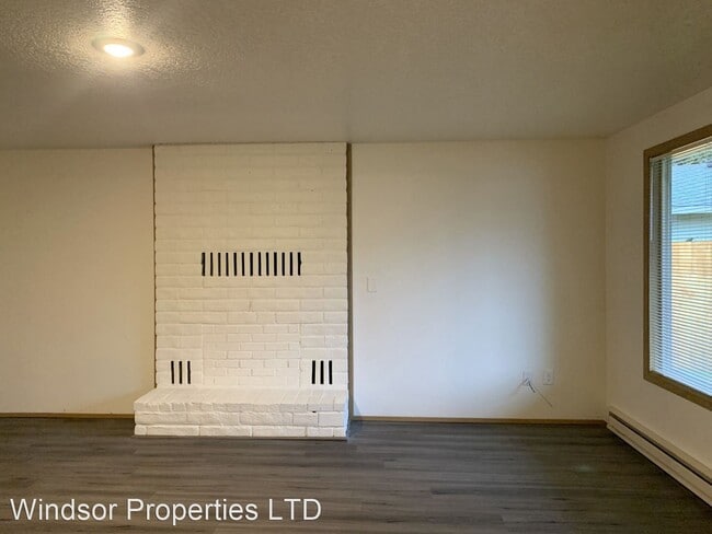 Building Photo - 3 br, 2 bath House - 1708 NE 24th Ave.