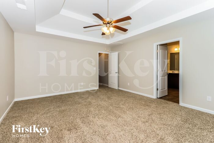 Building Photo - 284 Lossie Ln