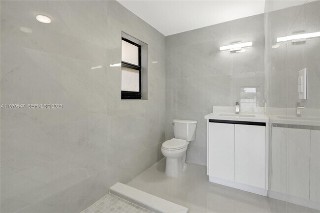 Building Photo - 7480 Johnson St