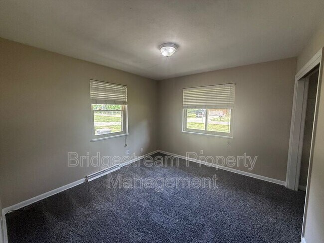 Building Photo - 2708 Ater Dr