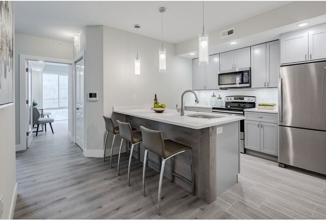 Interior Photo - Maxfield