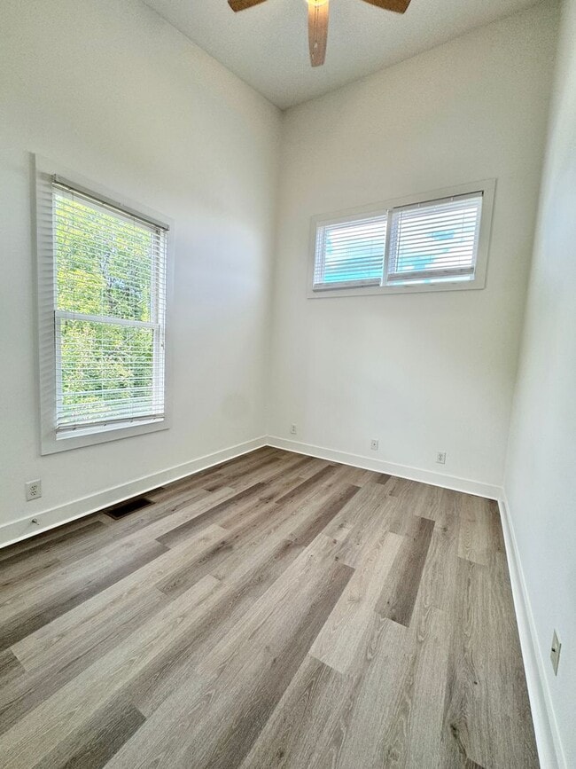 Building Photo - 3 Bed, 2.5 Bath Home w/ 2 Vehicle Carport and Fenced Backyard