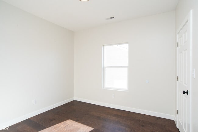 Building Photo - 3226 Keystone Lakes Way