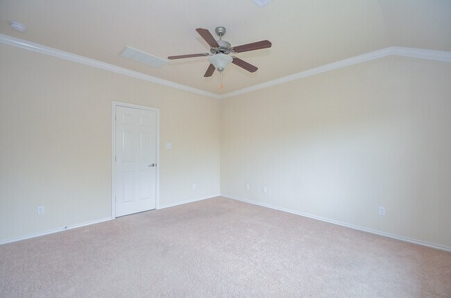 Building Photo - 24542 Folkstone Cir