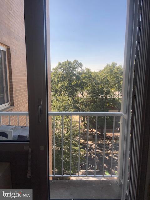 Building Photo - 800 4th St SW