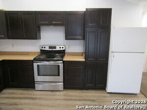 Building Photo - 10207 Athens Fld Dr