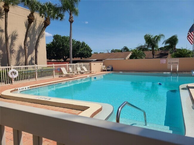 Building Photo - 2763 Woodgate Ln