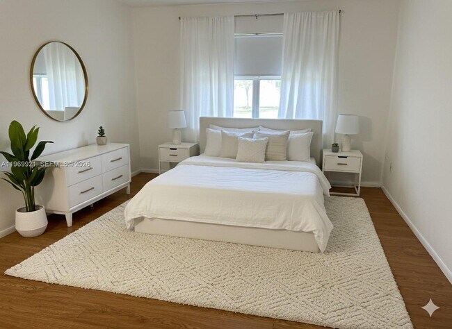 Building Photo - 10511 SW 108th Ave