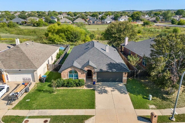 Building Photo - Renovated 4BR, Open Concept, Greenbelt Lot, Keller ISD