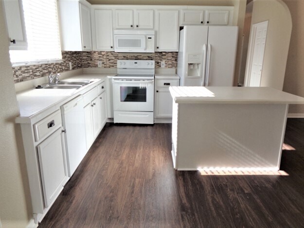 Building Photo - 27508 Sky Lake Cir