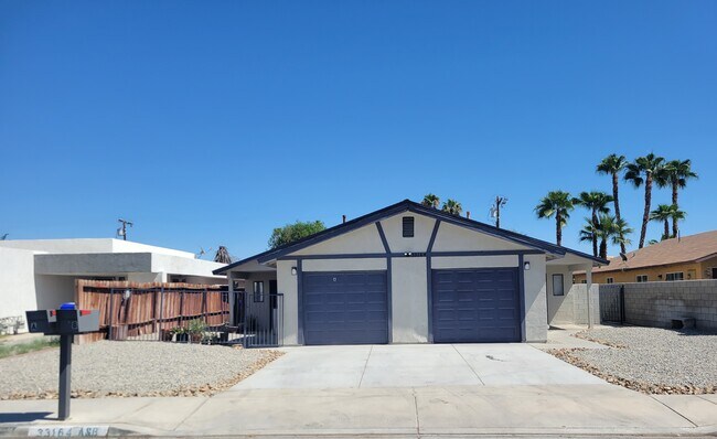 Building Photo - 33164 Pueblo Trail